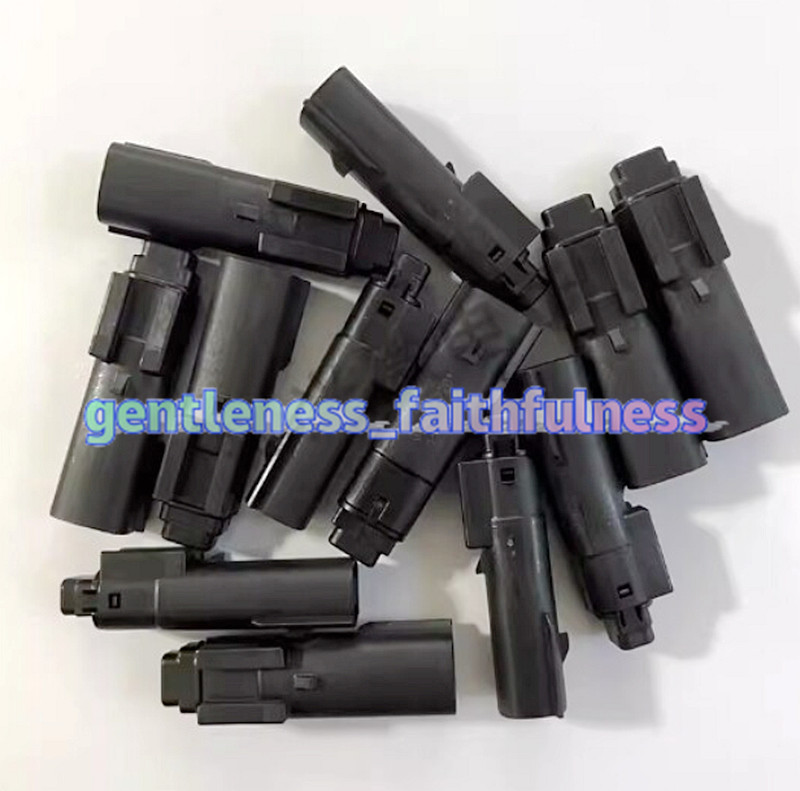 100PCS NEW FIT FOR Connector sheath 33481-2201