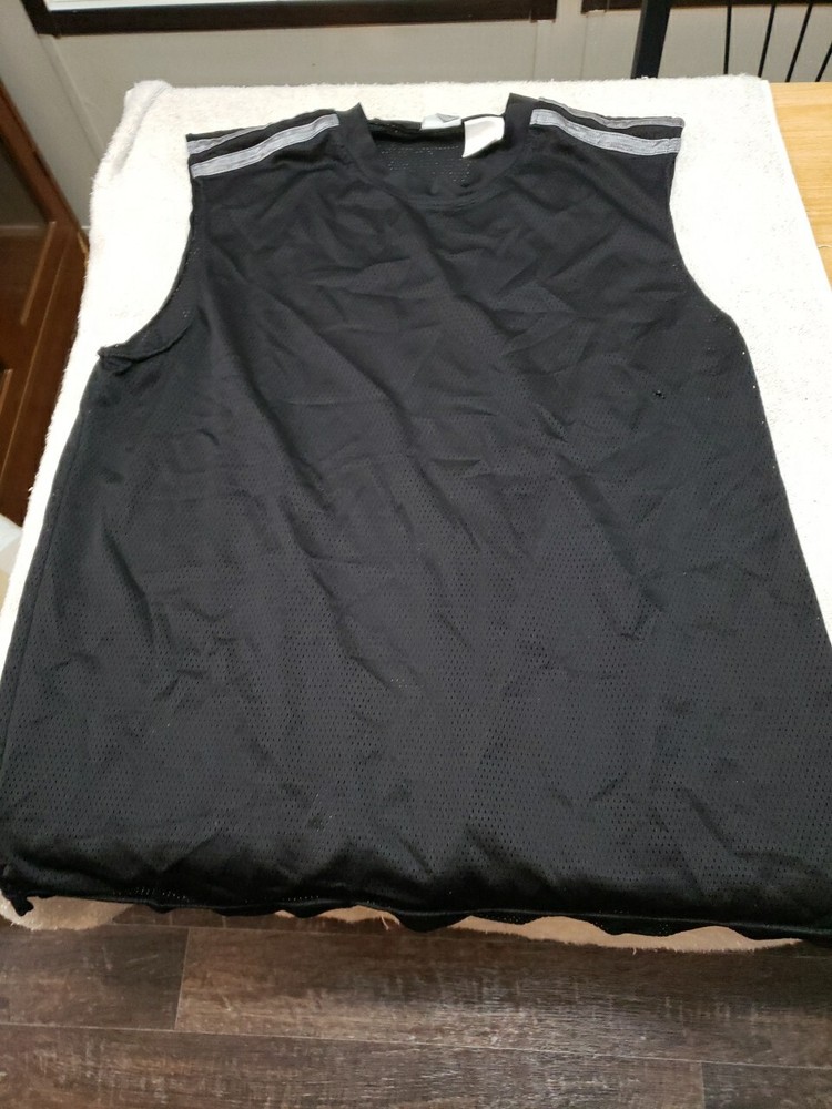 Athletic Sleeveless Fish Net Shirt Size Large