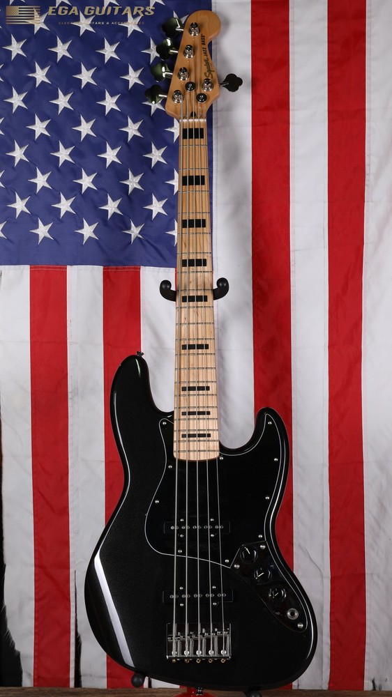 Squier Affinity Active Jazz Bass V - Black