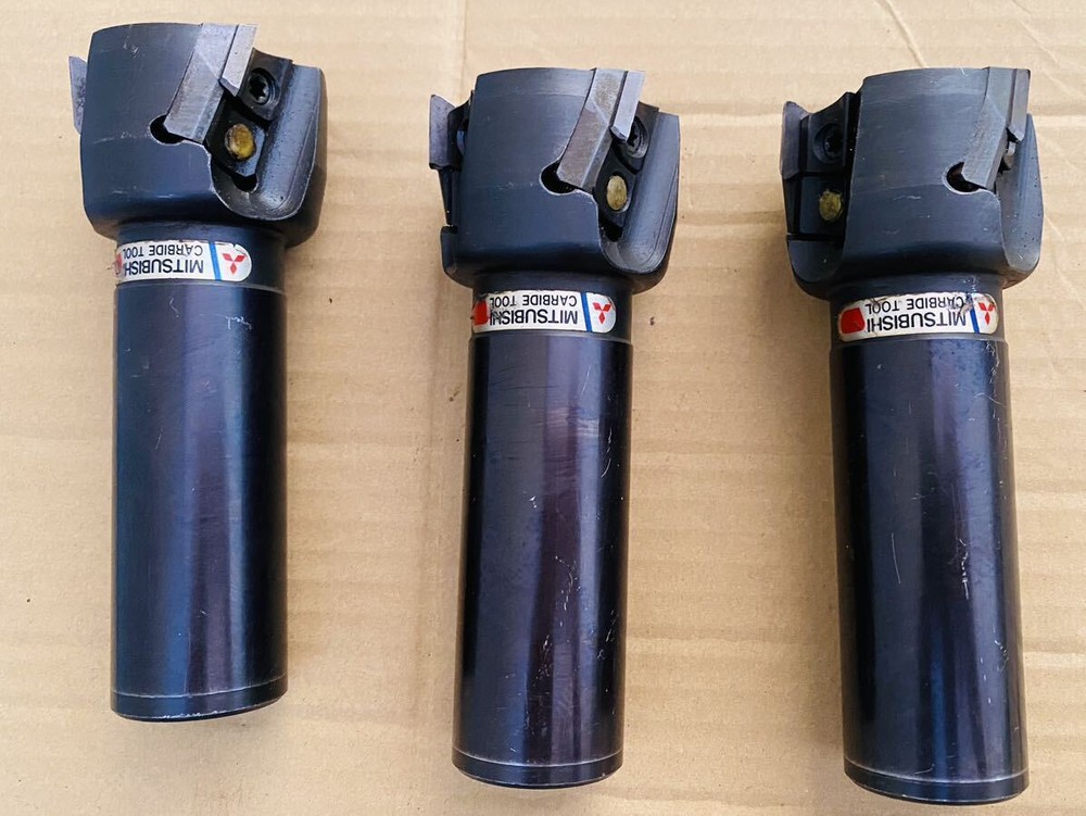 Mitsubishi Carbide Inserts Mill Cutter SE300R503532 Without Box