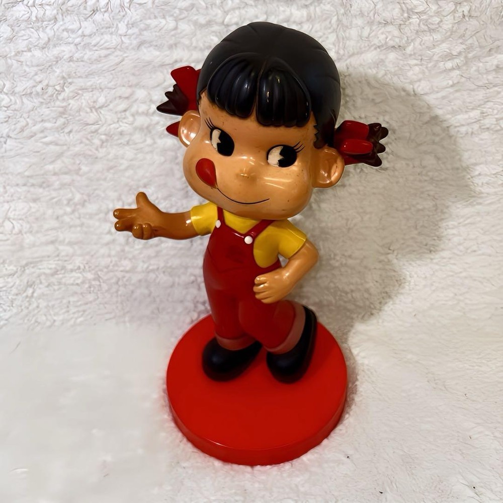 Fujiya Peko-chan Retro Figurine Non-Sale Showa Era Vintage Collectible