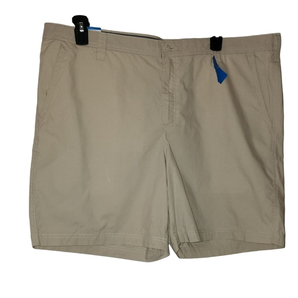 Columbia Men's Khaki Shorts Size 42 NWT