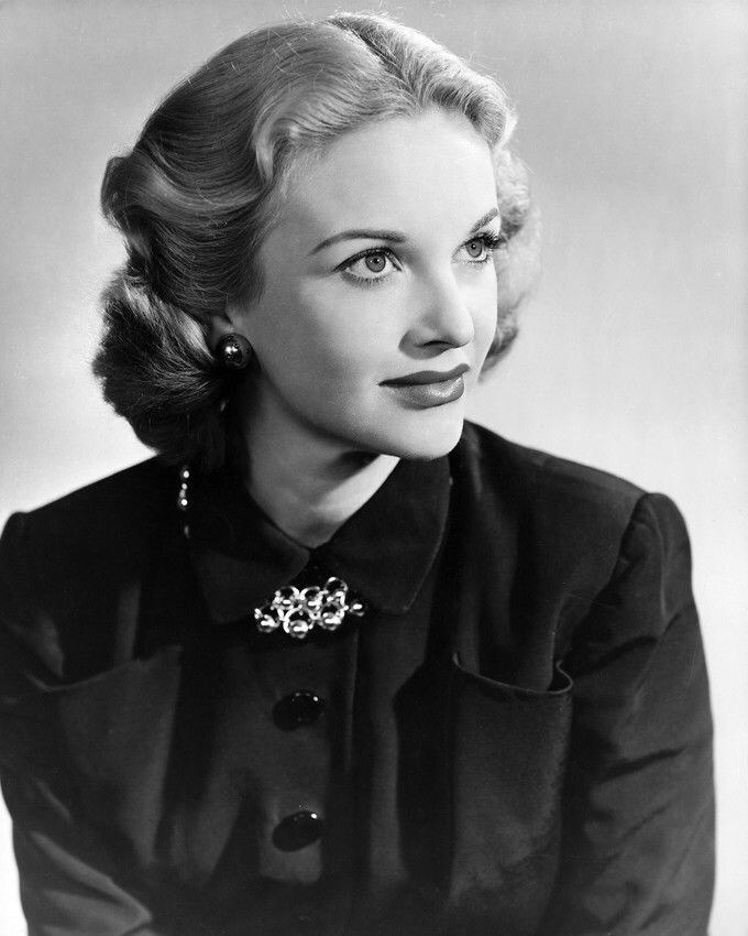79799 Moira Lister Photo Wall Print Poster US