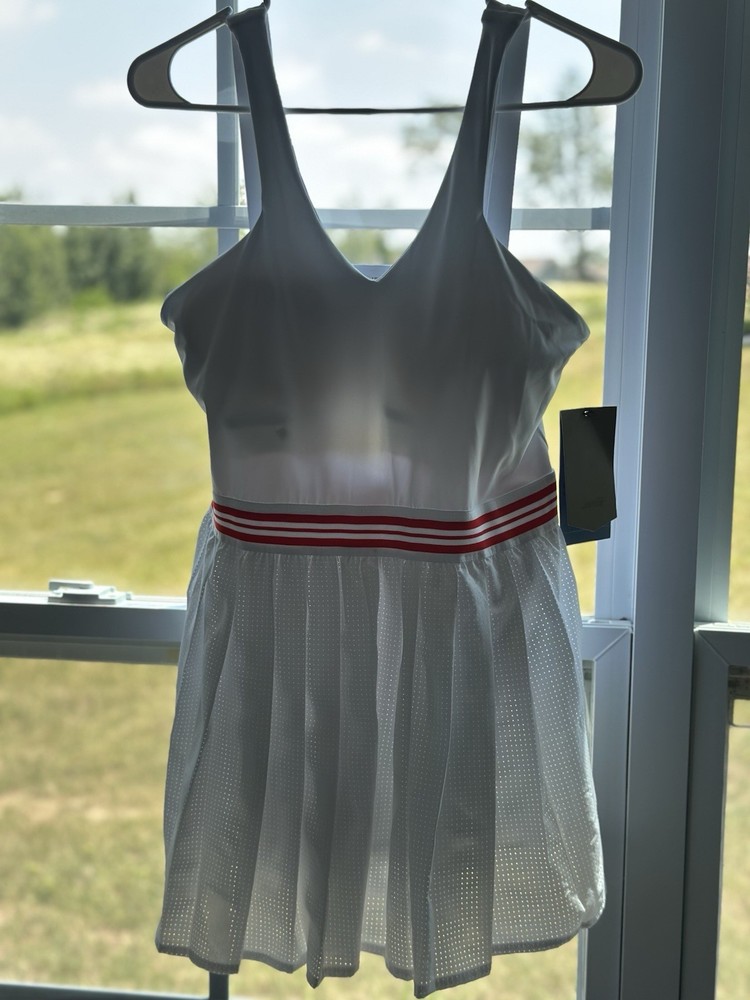 Women’s White/Red Mini Sundress Square Neck Strappy Sleeveless M Polyester