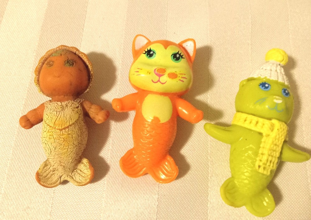 LOT of 3 Kenner Sea Wees Baby Mermaids Baby Kitten, Walrus, Brown Skin 1983 NICE