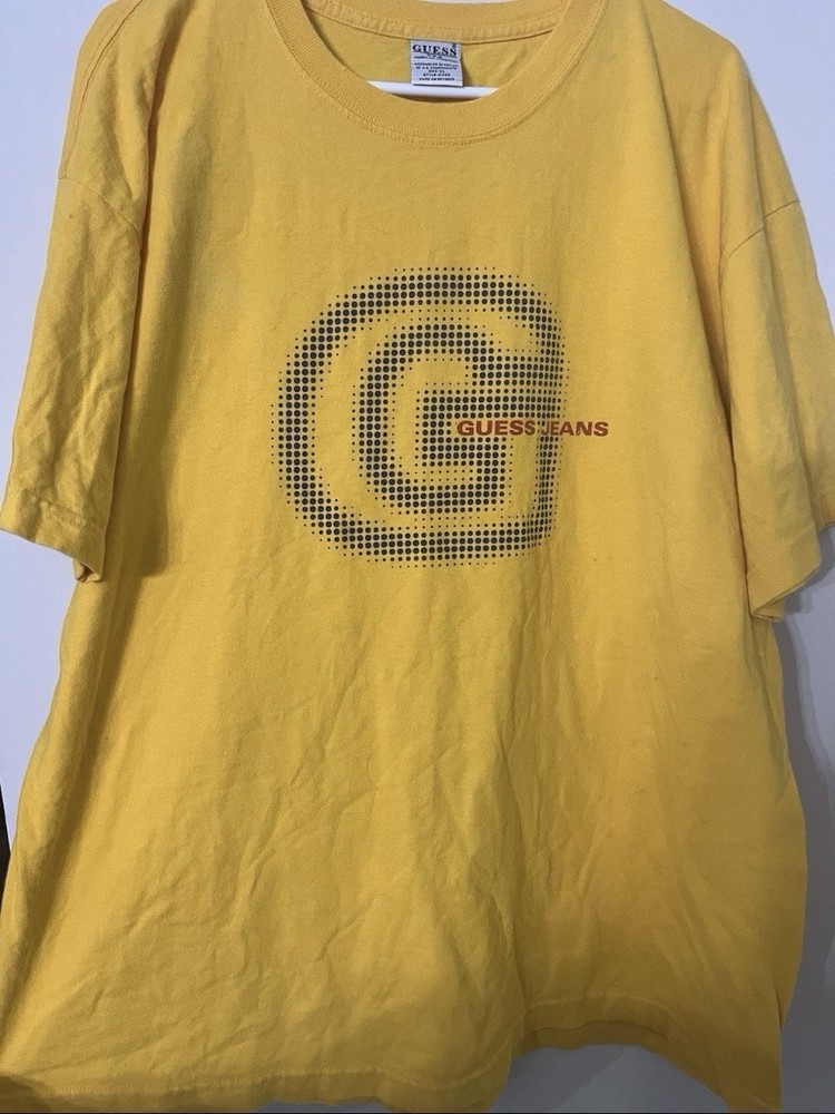 Vintage Guess USA Georges Marciano XL 90s   T Shirt Yellow Streetwear