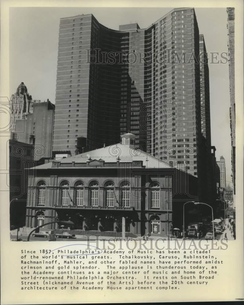 1979 Philadelphia Academy of Music Press Photo on South Broad Street-image