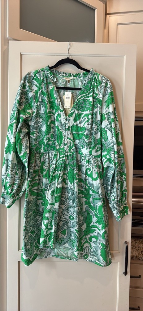 Anthropologie Let me be Ladies NWT medium Dress