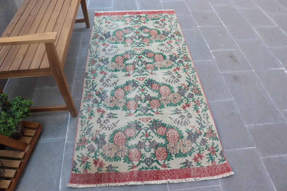 3x6,6 ft Vintage Rug, Turkish Accent Rug, Red Green Floral Rug