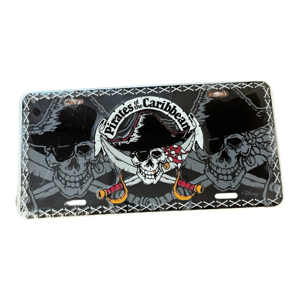 Disney World Magic Kingdom Pirates of the Caribbean Collectible License Plate Sealed