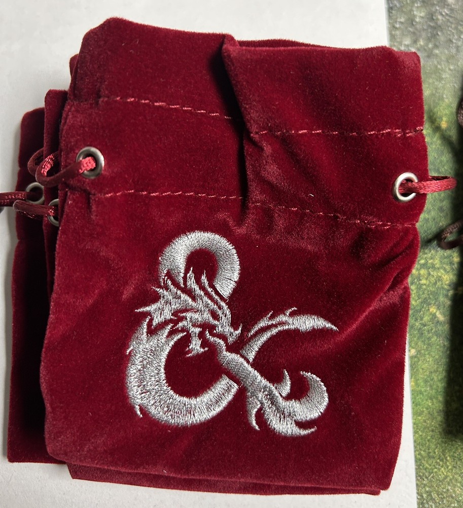Dungeons & Dragons Acererak's Treasure Packs: Crimson Dice Bag Silver stitching-image