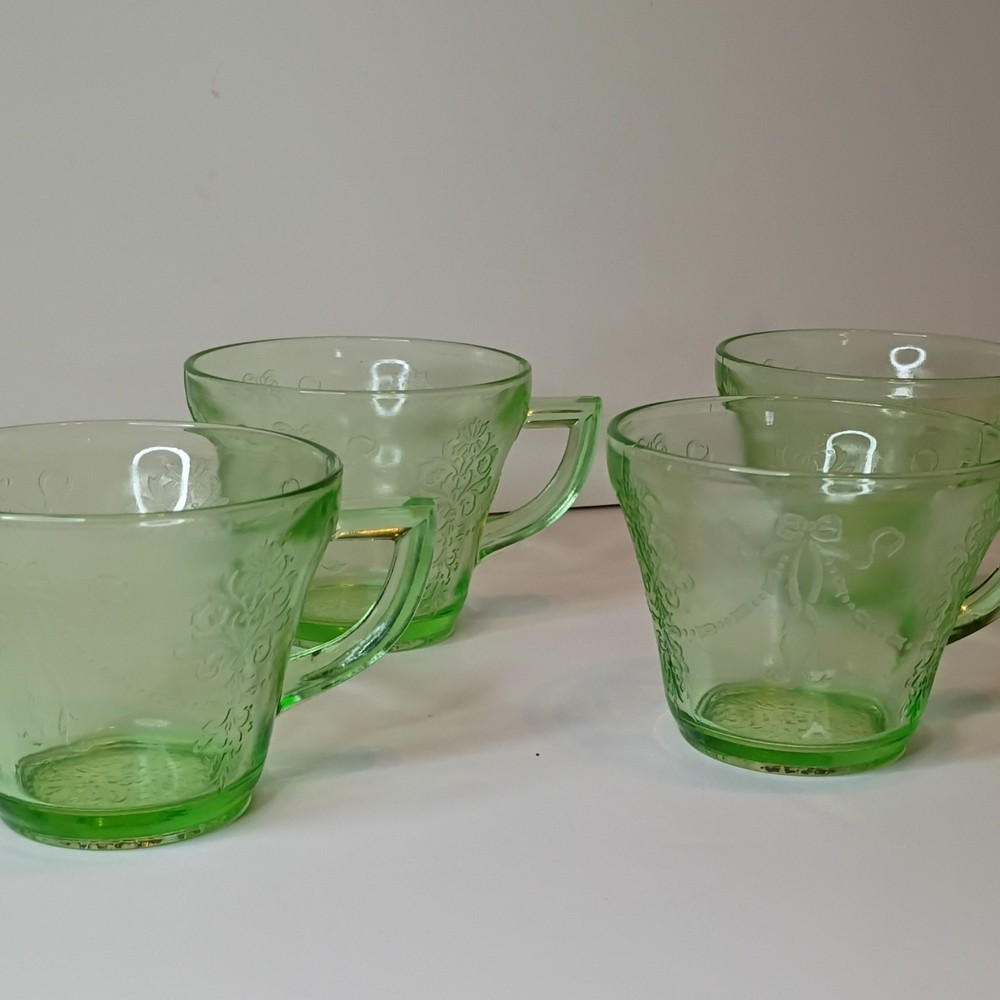 Uranium Glass Belmont Tumbler Co Bowknot Punch Cup