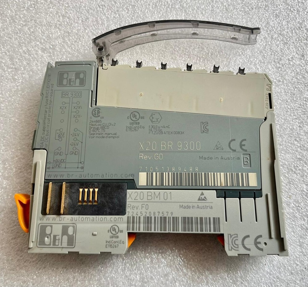 B&R X20 BR 9300 Systems RTD Module X20BR9300 w/ X20 BM 01 PLC Control Bus Module
