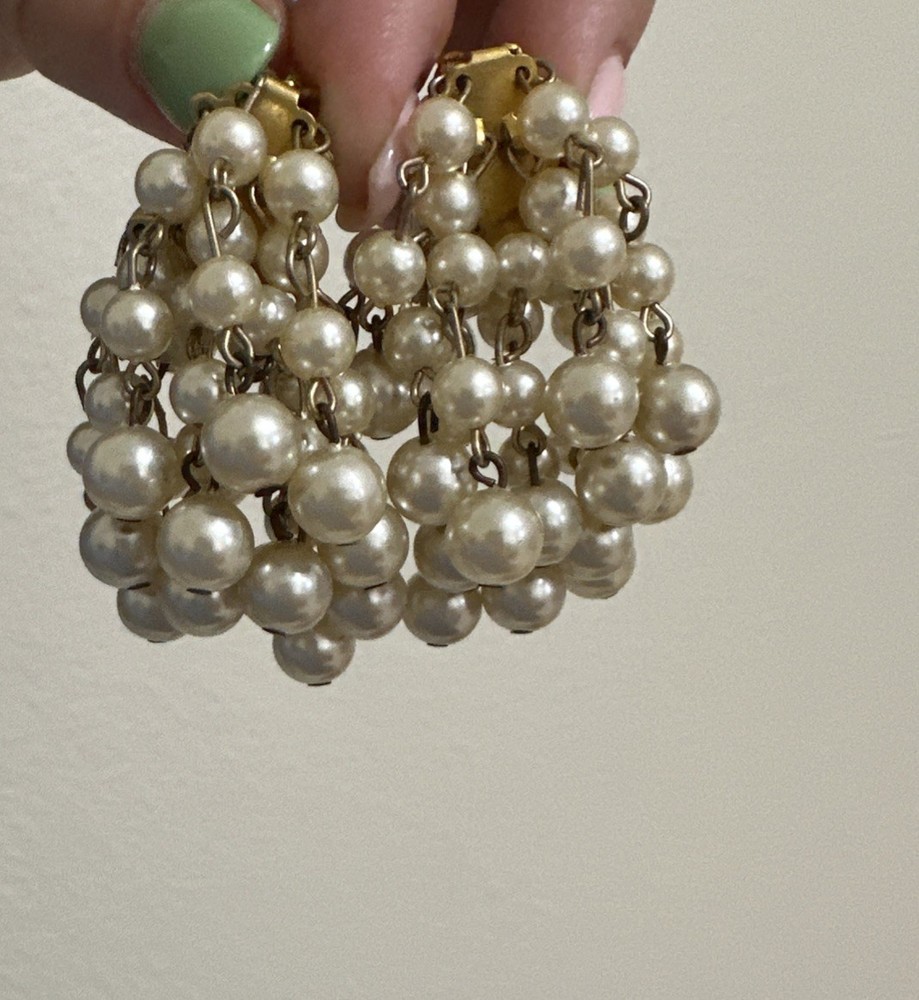 Vintage Faux Pearl And Gold Tone Clip-on Earrings