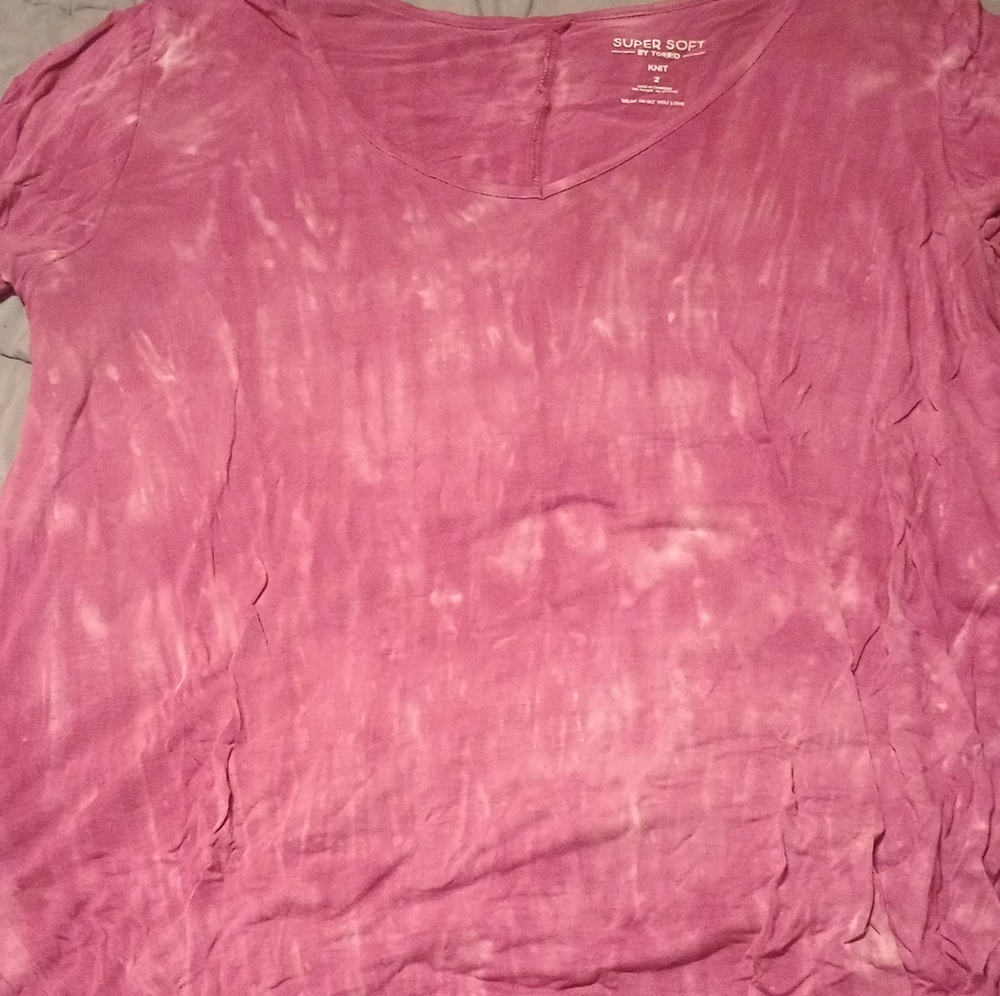 Torrid Super Soft Knit Pink Tie Dye V-Neck Short Sleeve T-Shirt Plus Size 2