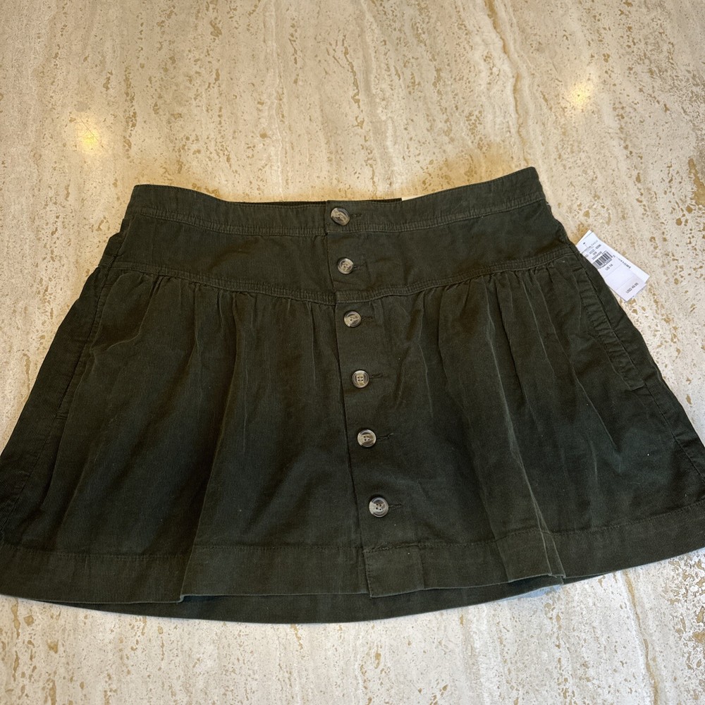NWTs ($49) American Eagle Super High Rise A-Line Corduroy Skirt  Sz 14