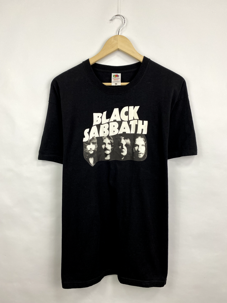 Vintage 90s Black Sabbath Concert t-shirt rare retro size XL color black