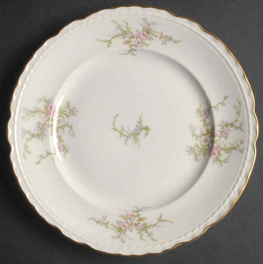Vogue Susanna Salad Plate 755240