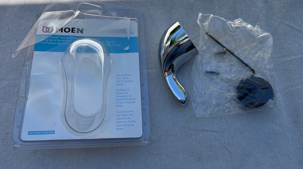 Moen 179100 Polished Chrome Tub Shower Handle For Posi-Temp (Open Box)