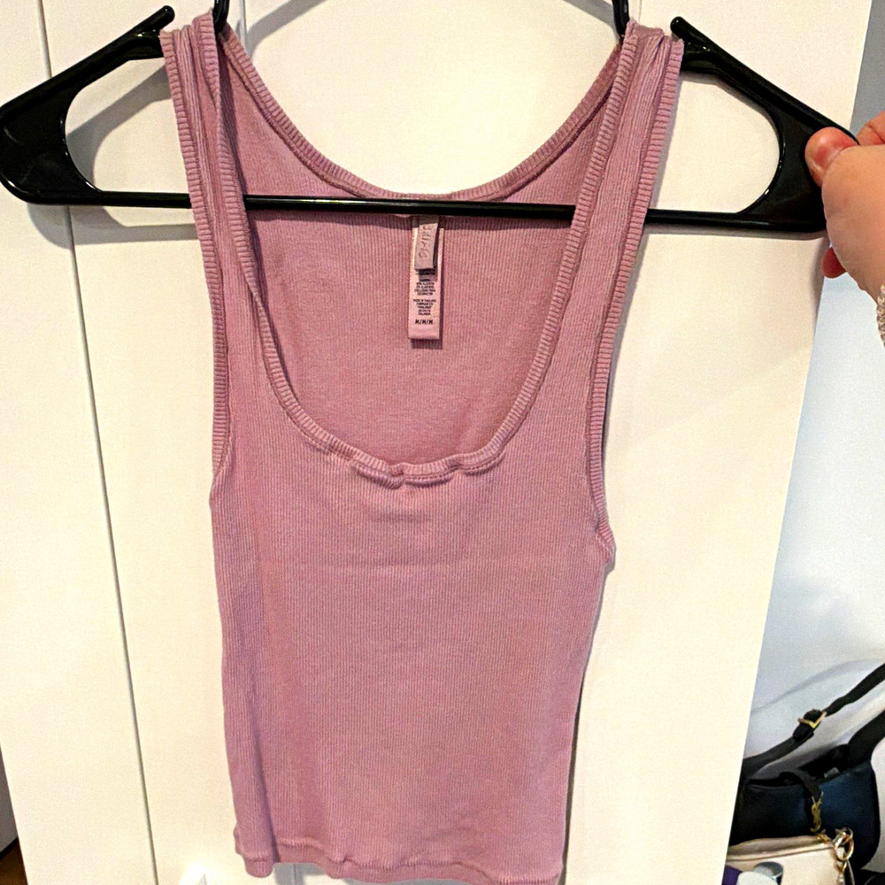 SKIMS Tank Lavender