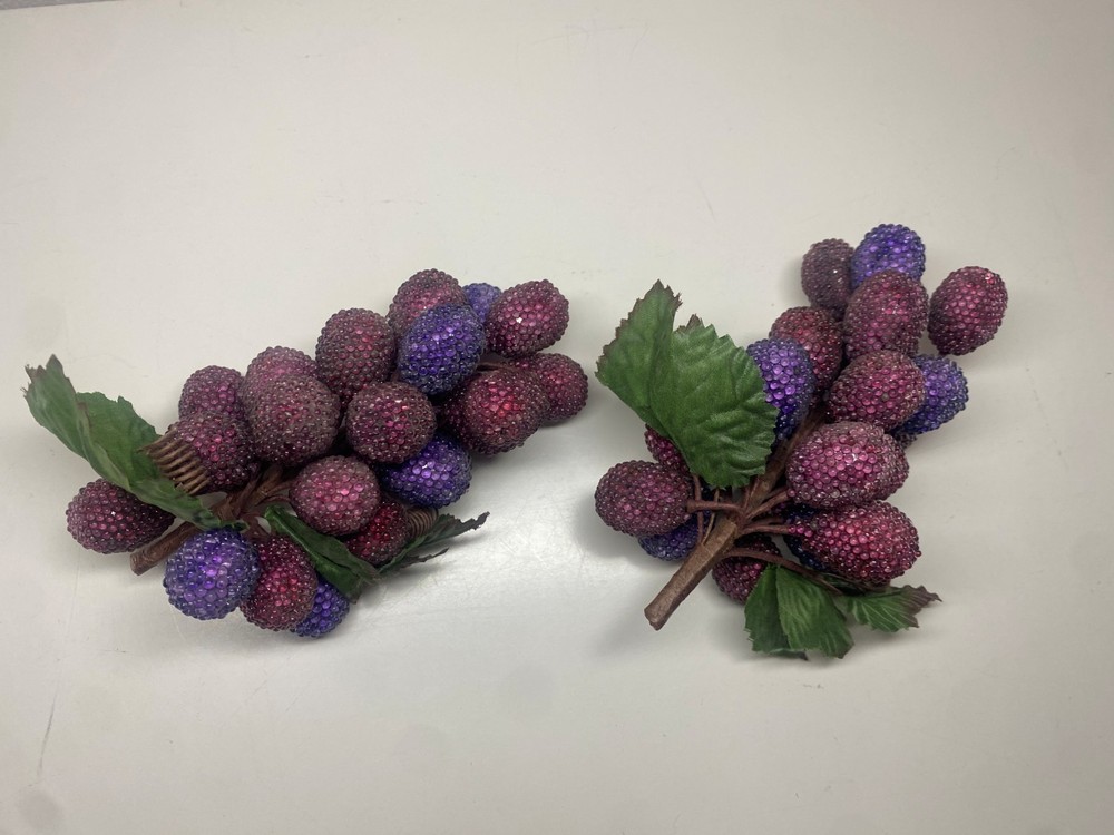 Pier 1 Imports Vtg Beaded Grape Cluster Bunch Set of 2 Purple Decor Fruit