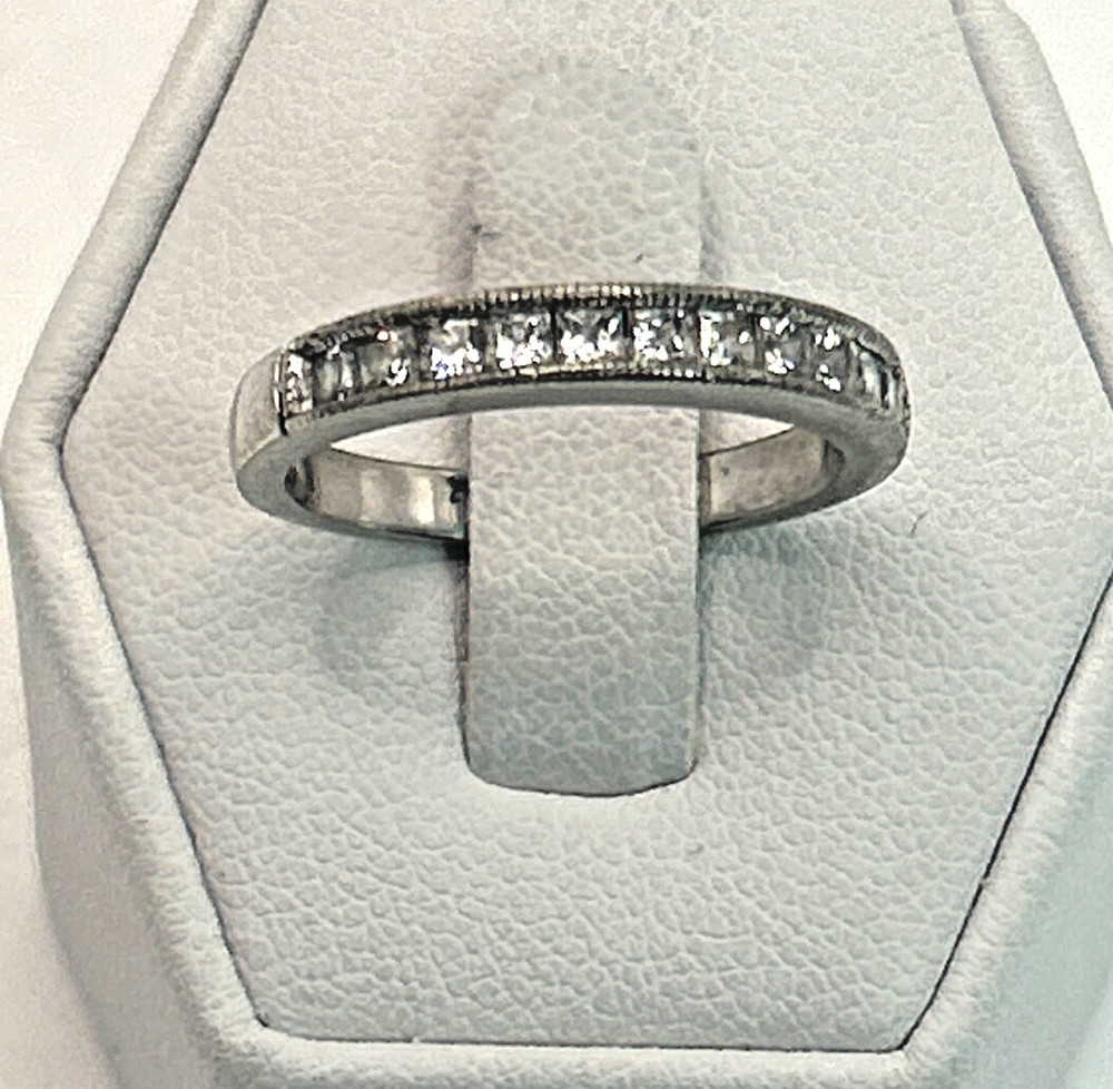 STUNNING .925 Vintage Sterling Silver Estate Ring Size 6.75 Colorless stone