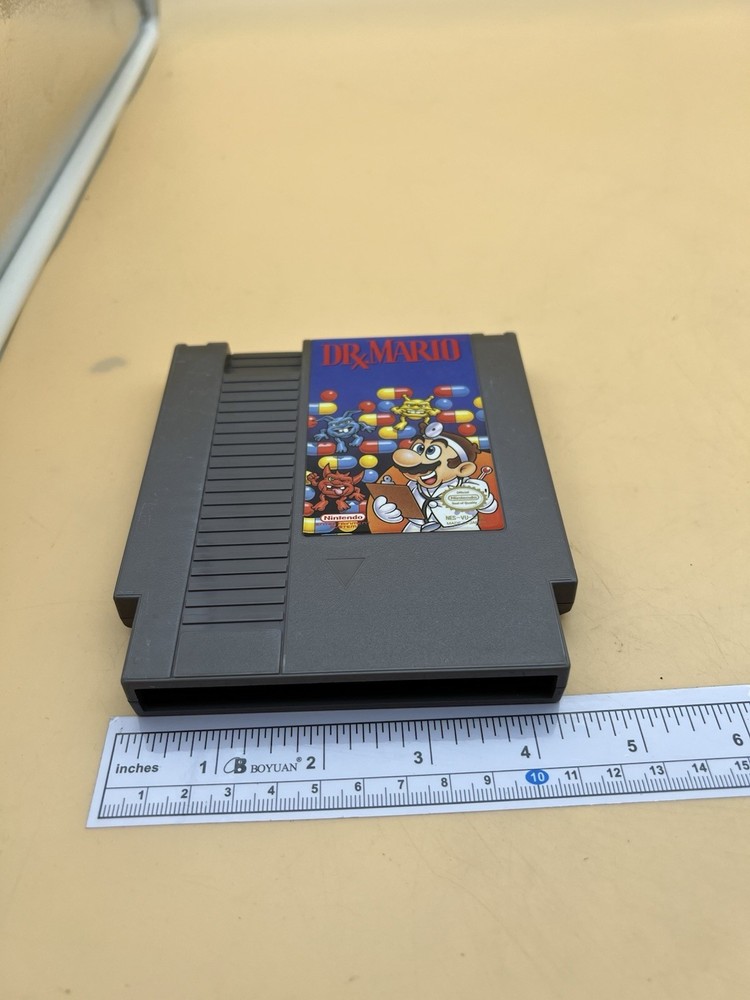 Dr. Mario (Nintendo NES, 1990)