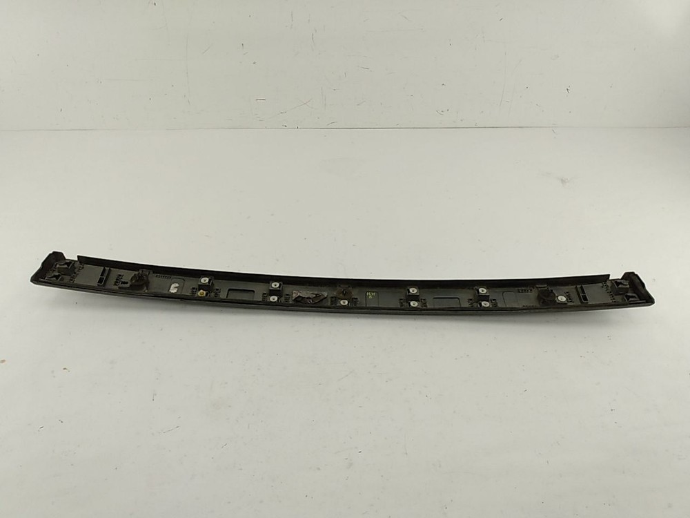 Range Rover Sport L320 Rear Tailgate Door Trim Panel With Emblem Fits 2005-2009