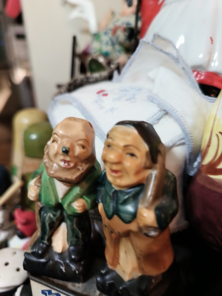 Vintage Old Man and Woman Classic 1960's Made in Japan Salt and Pepper Shakers