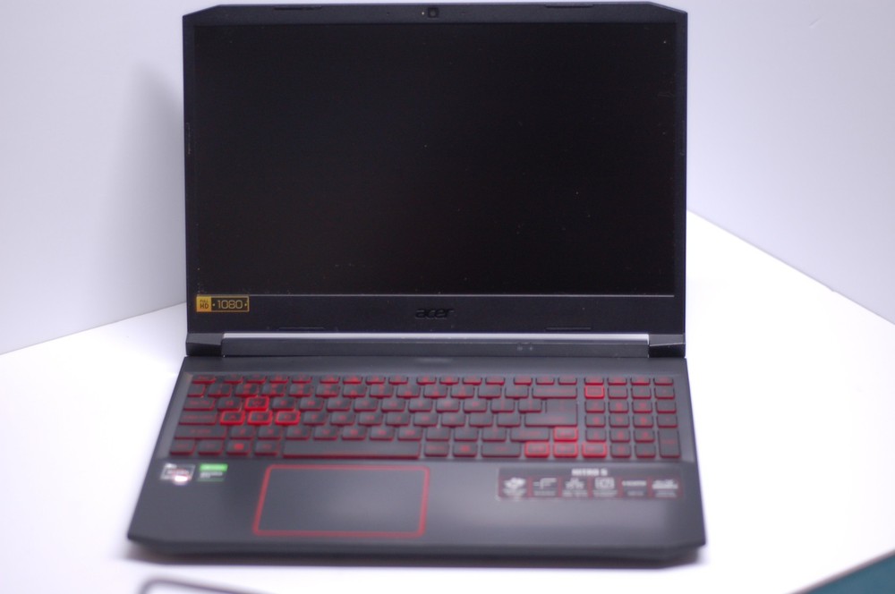 Acer Nitro 5 AN515-44-R99Q 15.6 Gaming Laptop AMD Ryzen 5 8GB RAM 256GB SSD-image