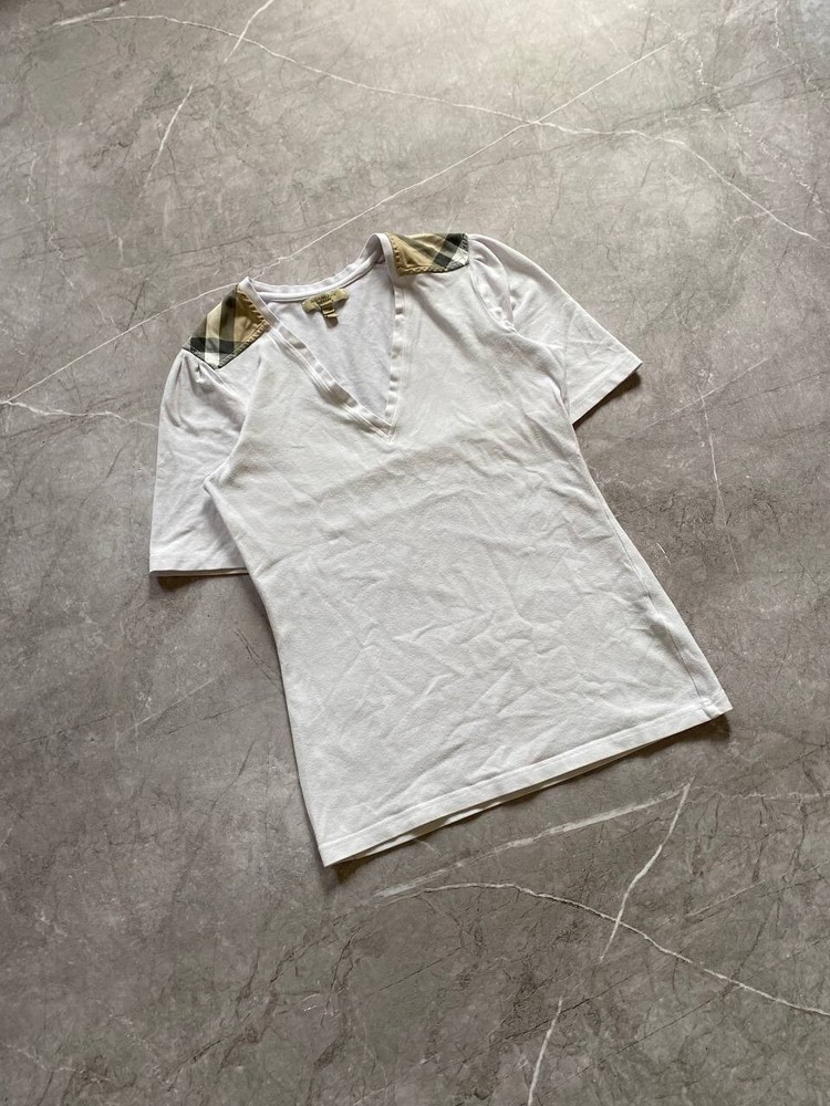 Vintage Y2K Burberry London White Tee Size S Bulgaria Made
