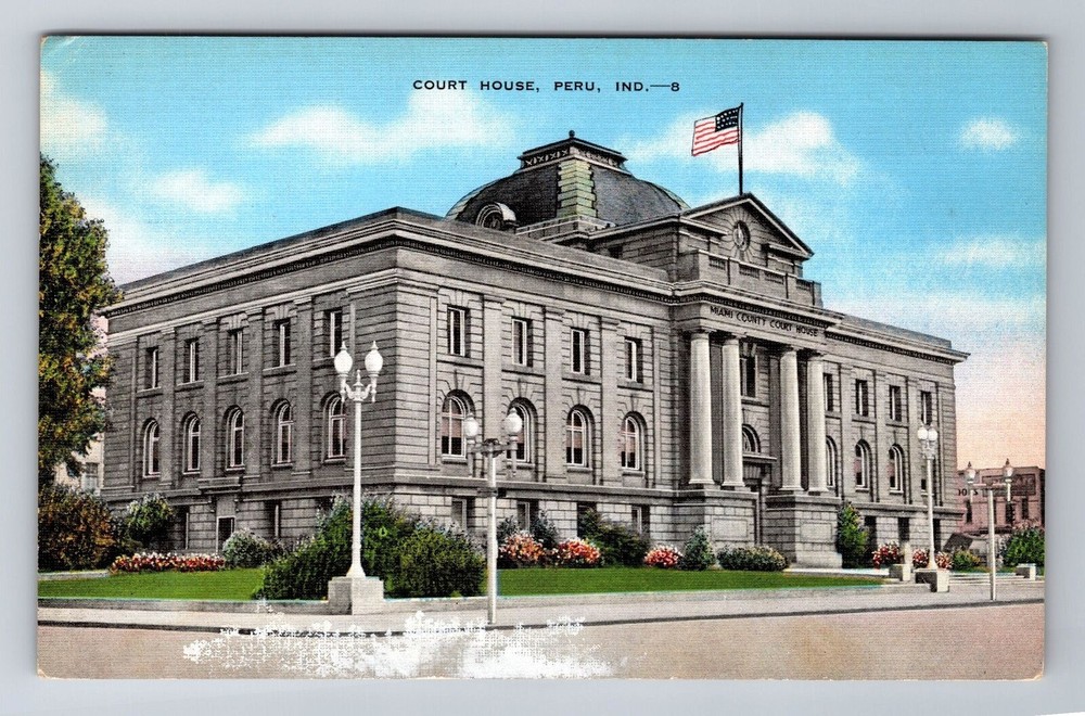 Peru IN-Indiana, Court House, Antique, Vintage Souvenir Postcard