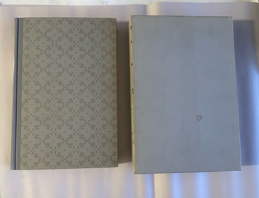 HERITAGE PRESS Vintage 1964 The Woman in White by Wilkie Collins HC W/ Slipcase