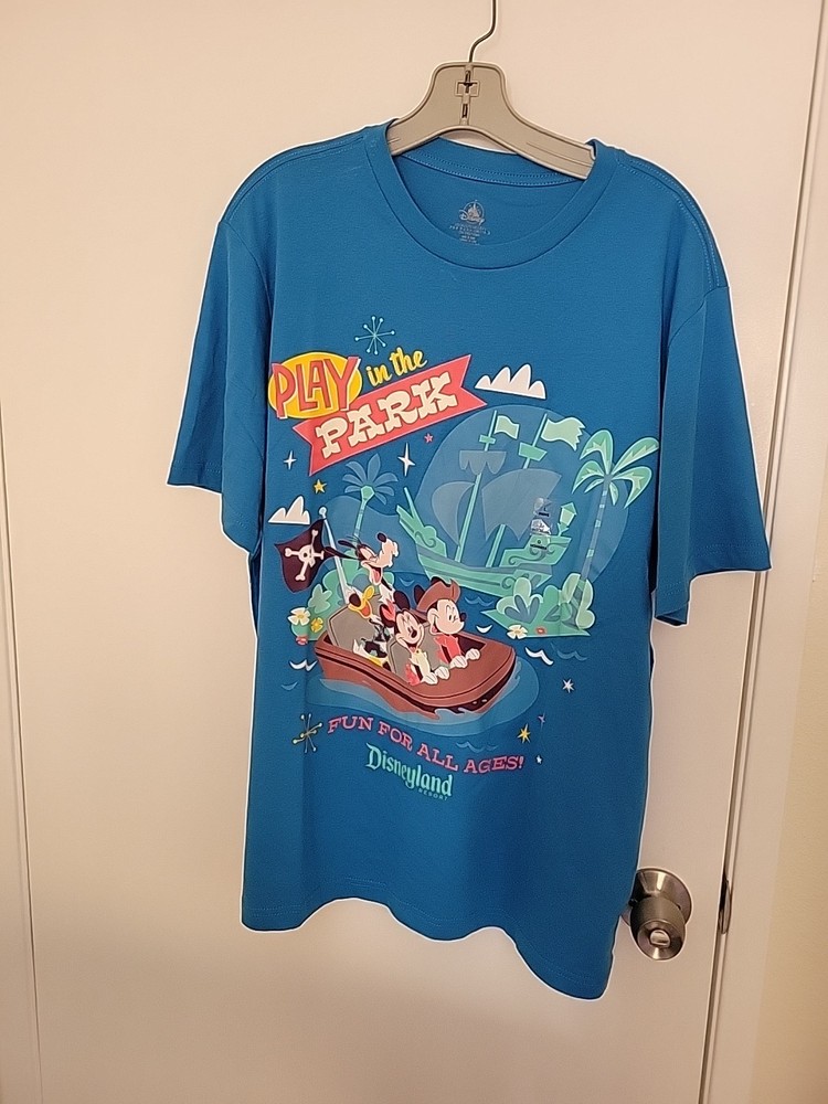 Disney World Mickey Mouse Pirates Caribbean Blue Adult T-Shirt Size L  