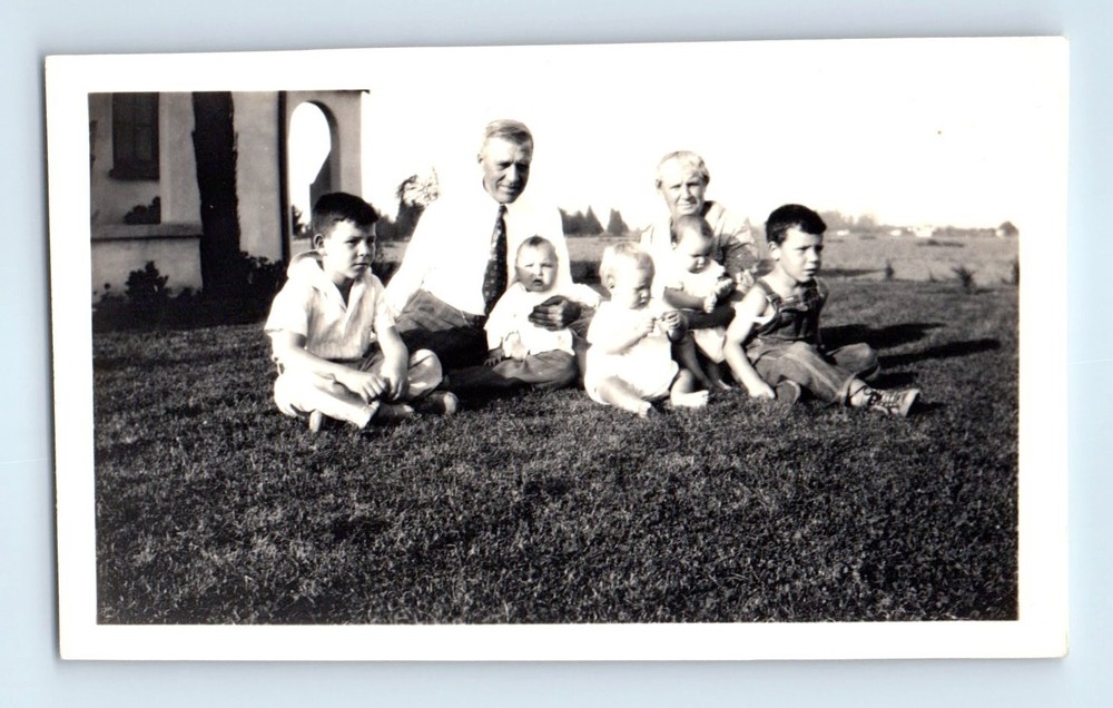 Old Vintage Photo MAN WOMAN BOYS AND BABIES IN YARD ANTIQUE SNAPSHOT PIC