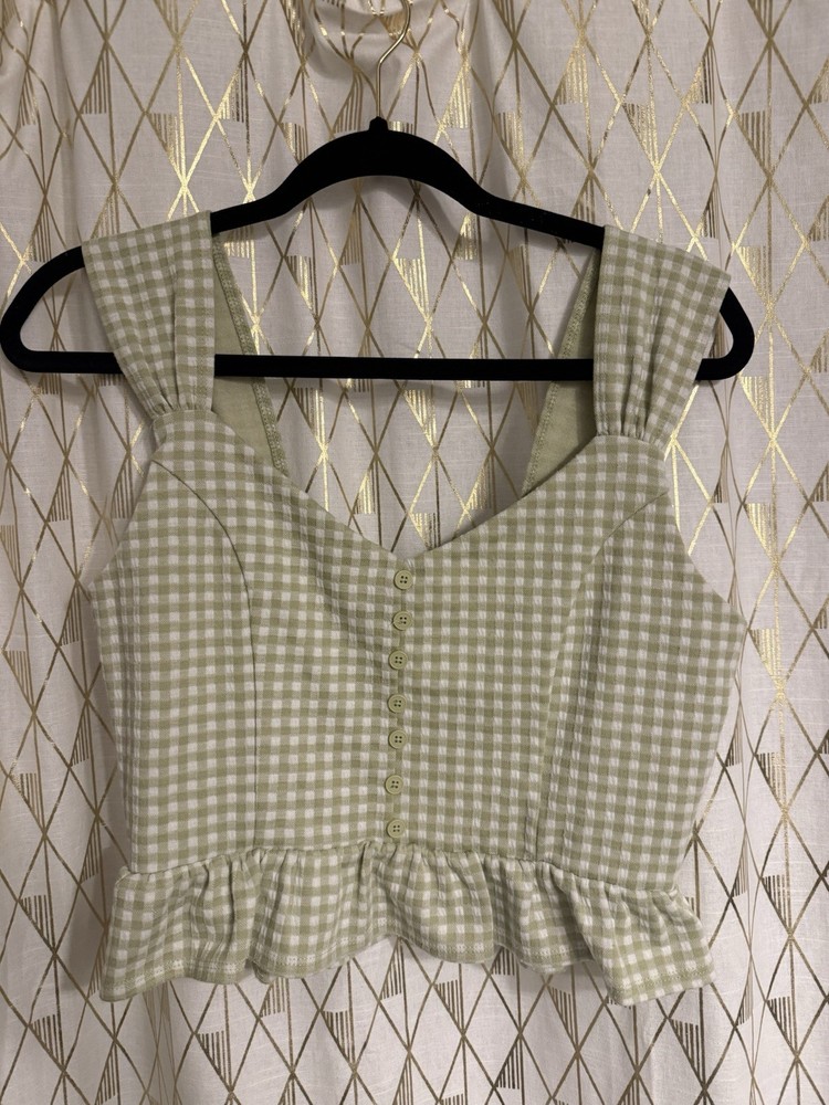 Women’s Green/White Gingham Square Neck Cropped Button Ruffle Tank L