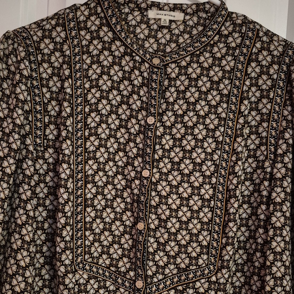 Max Studio Boho Geometric Clover Print Blouse XL Balloon Sleeve Button Up Top