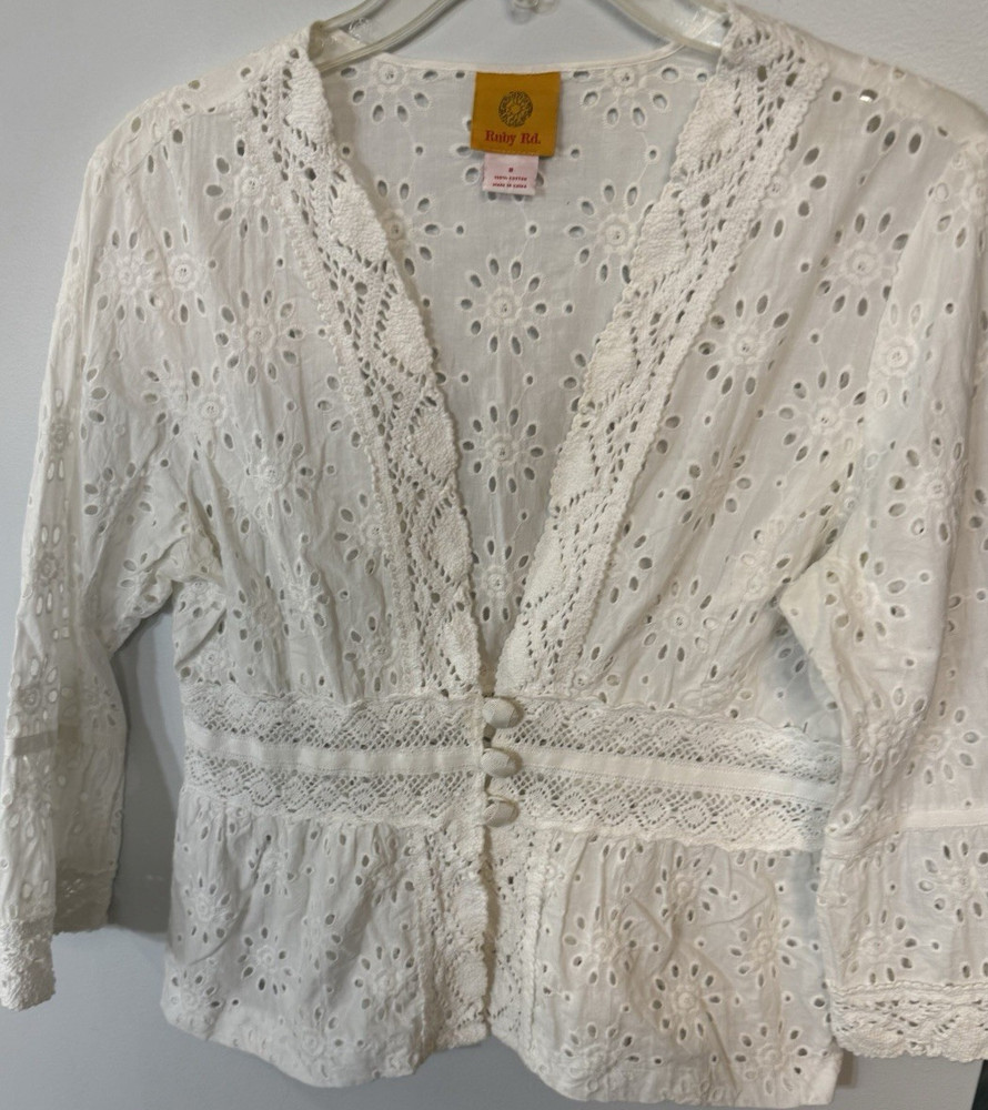 Ruby Rd. Women’s White Floral Eyelet Lace Blouse, 3/4 Sleeve V-Neck, S