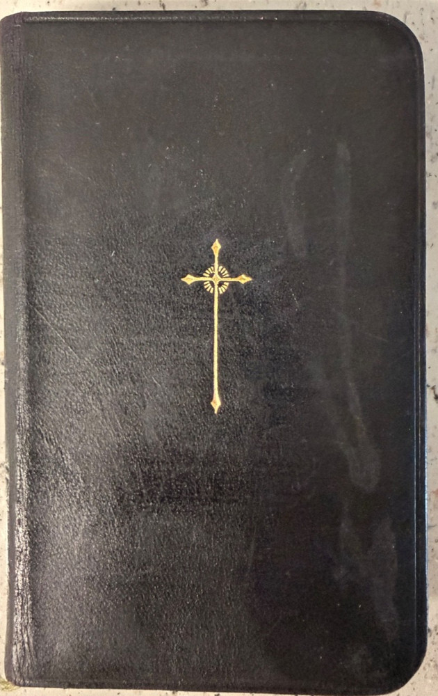 ~Catholic's Pocket Manual  (1900, Softcover)~