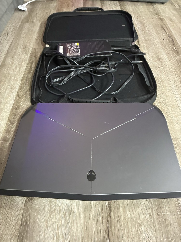 Dell Alienware 15 R2 Gaming Laptop | Intel Core i5 | Ops Checked & Factory Reset