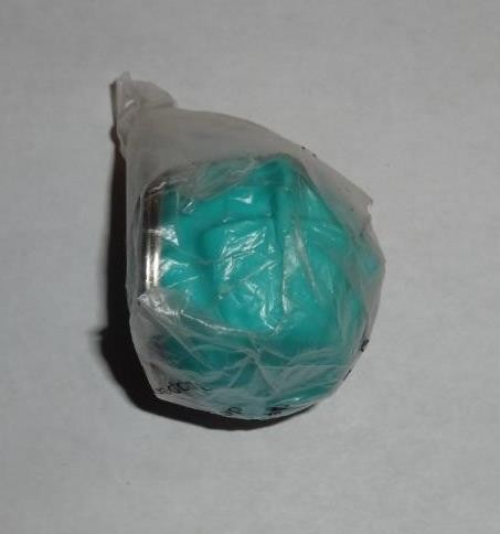 Tupperware Mini Cupcake Muffin Keeper Keychain Turquoise Blue Gadget Rare NEW