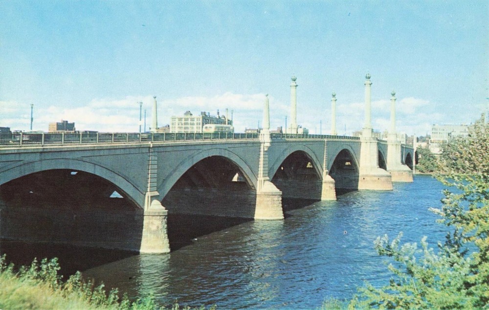 Memorial Bridge - Springfield Massachusetts MA - Postcard