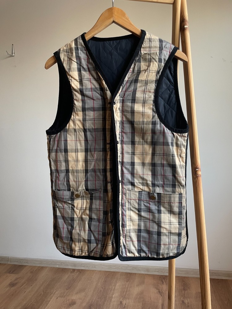 Barbour Reversible Quilted Tartan Vest Small Size for Men & Women
