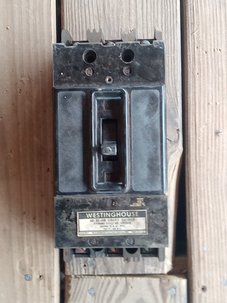 WESTINGHOUSE AB De-Ion Circuit Breaker F-Frame Series 1222099 3-Pole 30A 600V