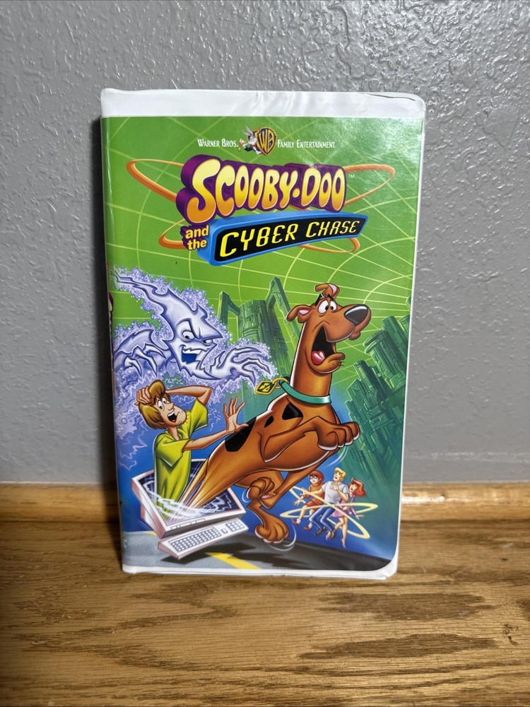 Scooby-Doo and the Cyber Chase VHS 2001 Clamshell **Buy 2 Get 1 Free**