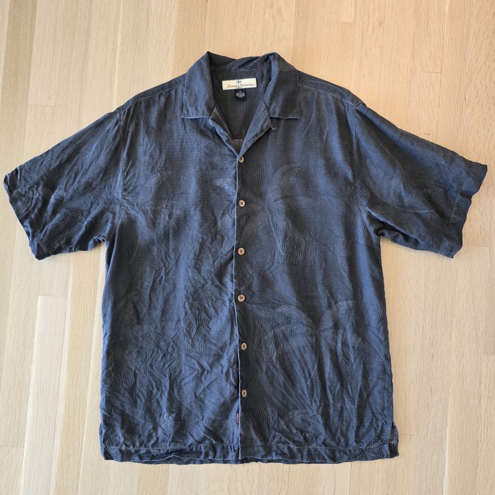 Tommy Bahama 100% Silk Men's S Gray Tropical Floral Short Sleeve Button-Up Shirt