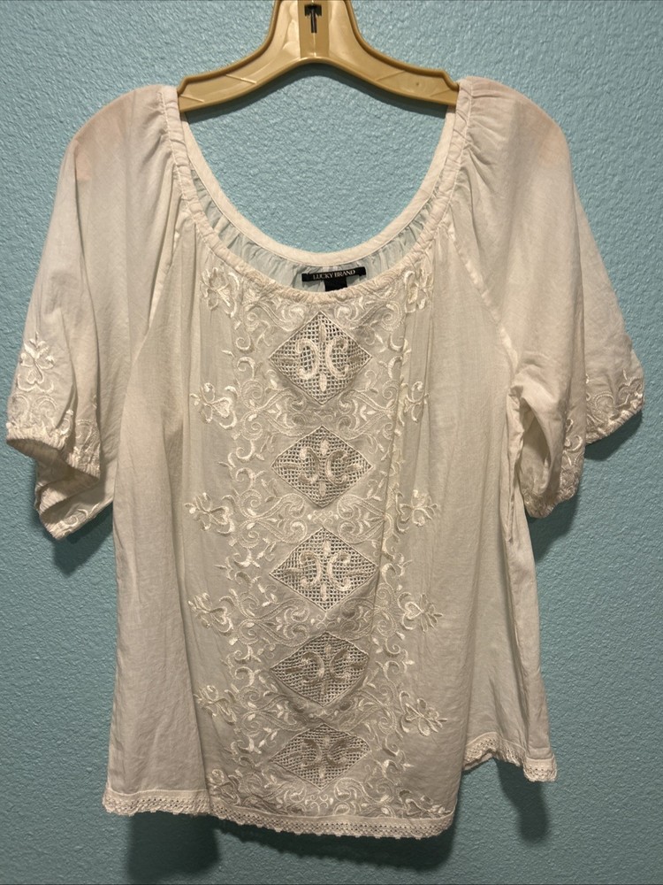 Lucky Brand White Embroidered Smocked Peasant Blouse Boho S/S Size L