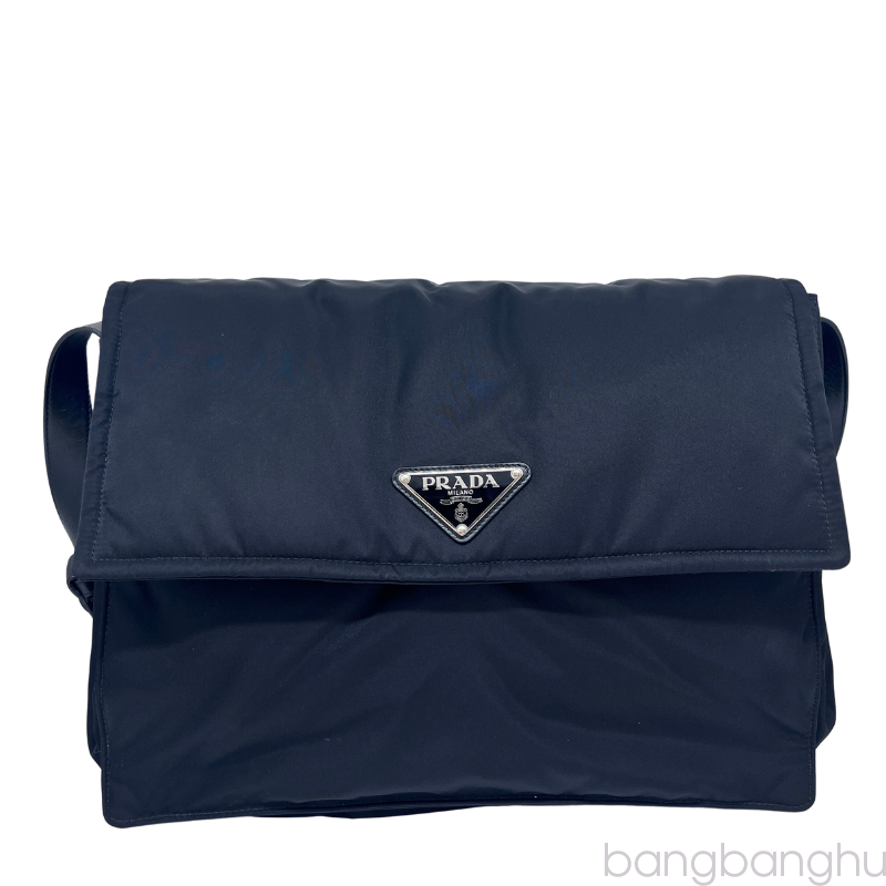 Authentic Prada Black Nylon Parquet Triangle Logo Cini Messenger Bag