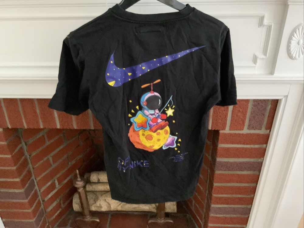 Nike Off White Tee Shirt Space large black