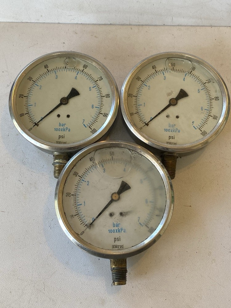 Lot Of 3 ENFM 0-100 PSIG Pressure Gauge 4 “ Face 1/2” NPT Male Threads